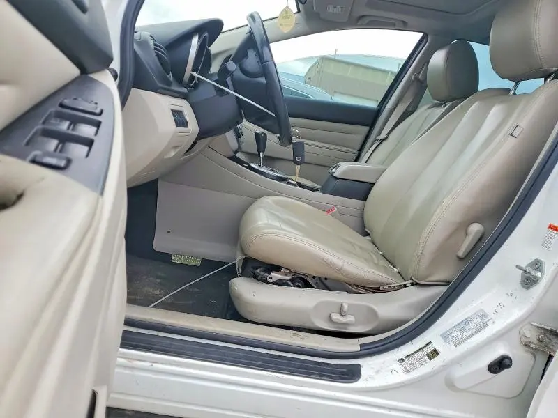 2010 MAZDA CX-7   