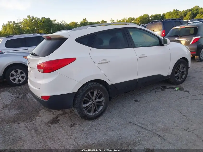 2014 HYUNDAI TUCSON SE