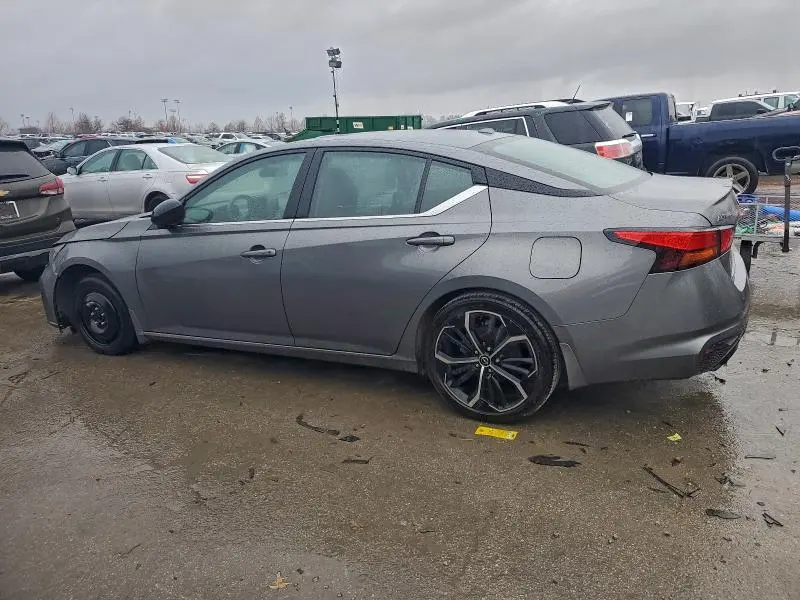 2024 NISSAN ALTIMA SR  