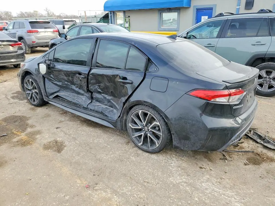 2022 TOYOTA COROLLA SE  