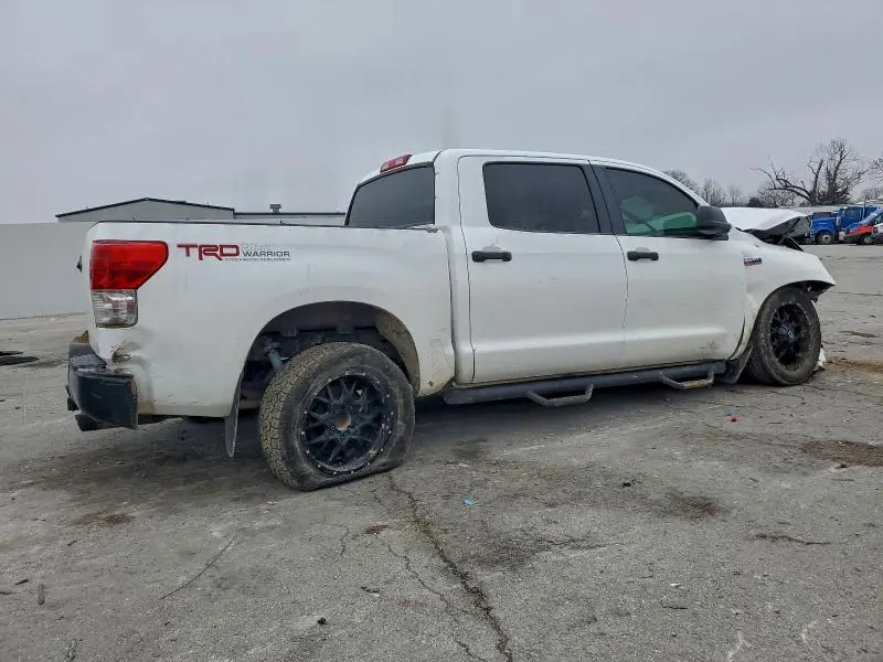 2012 TOYOTA TUNDRA CREWMAX SR5  