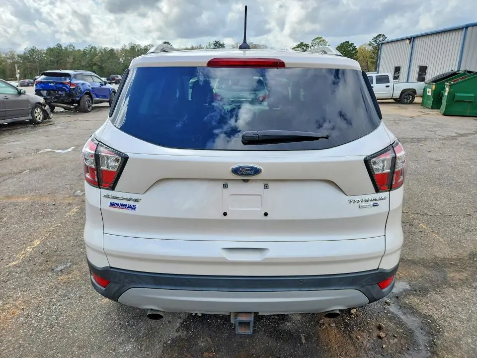 2018 FORD ESCAPE TITANIUM  