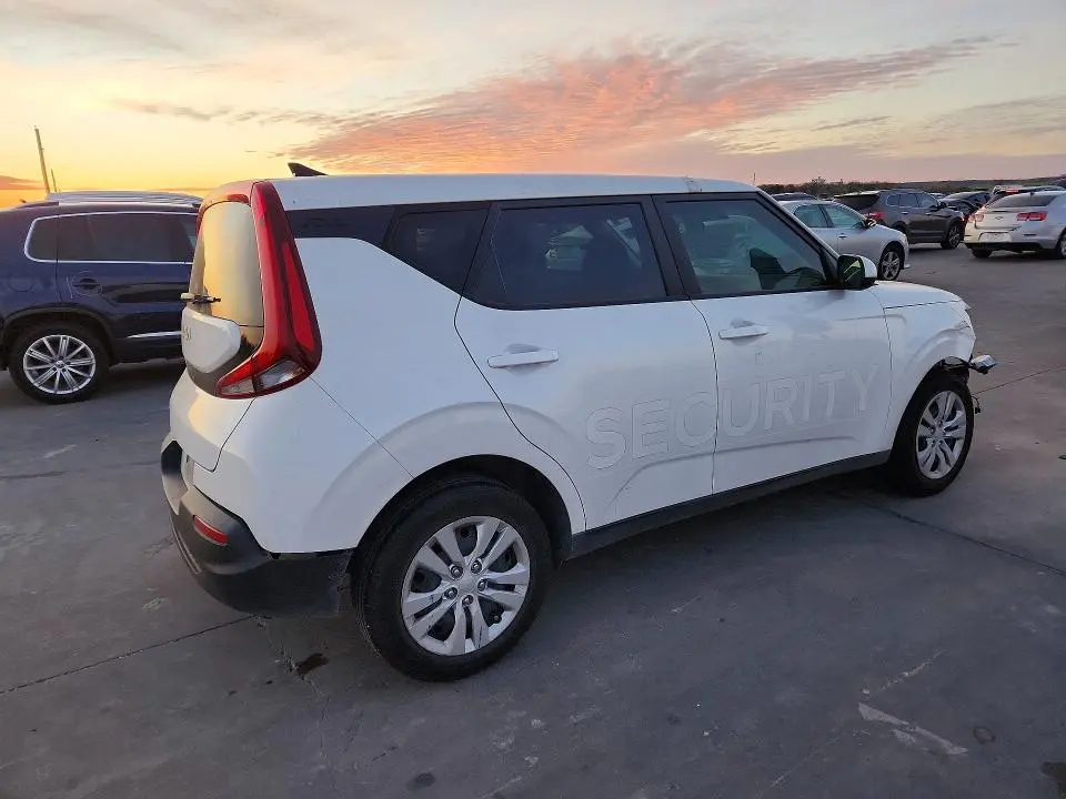2022 KIA SOUL S  
