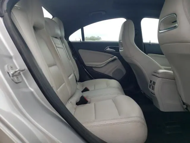2016 MERCEDES-BENZ CLA 250  