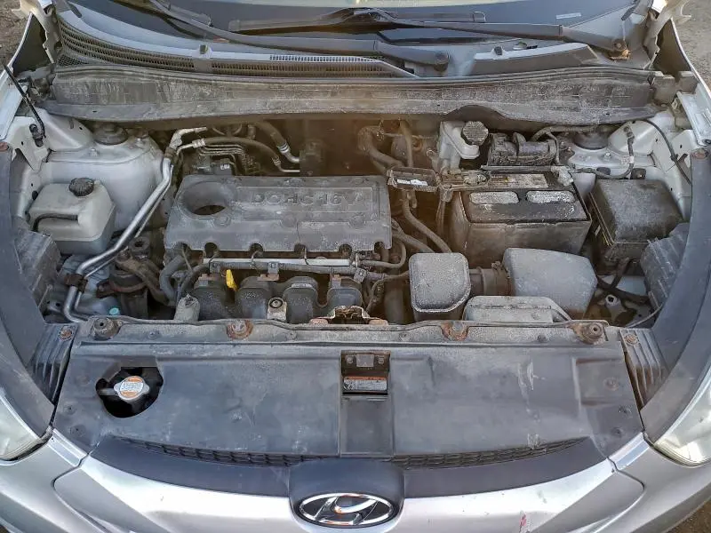 2011 HYUNDAI TUCSON GLS  