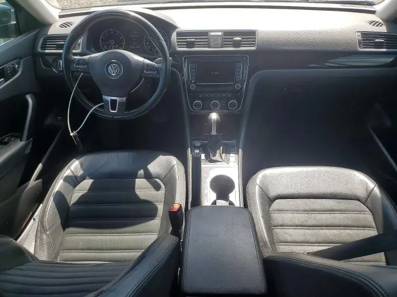 2015 VOLKSWAGEN PASSAT SEL  