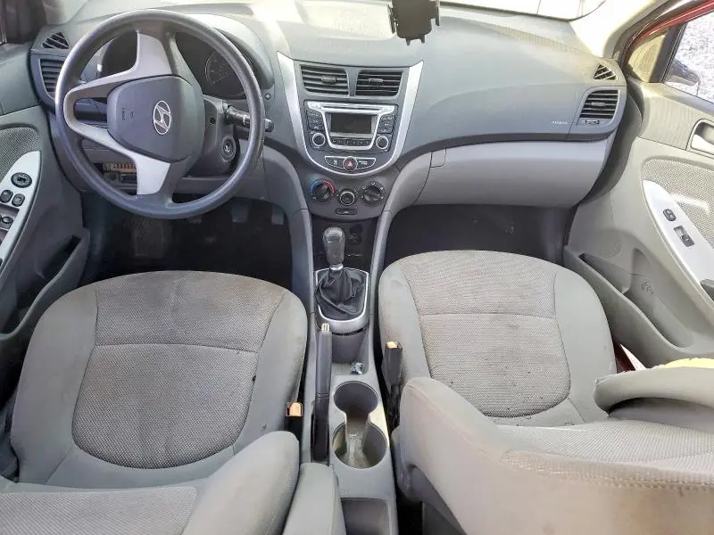 2014 HYUNDAI ACCENT GLS  