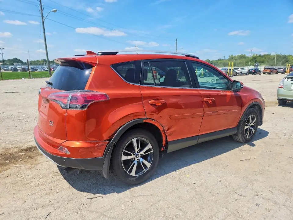 2016 TOYOTA RAV4 XLE  