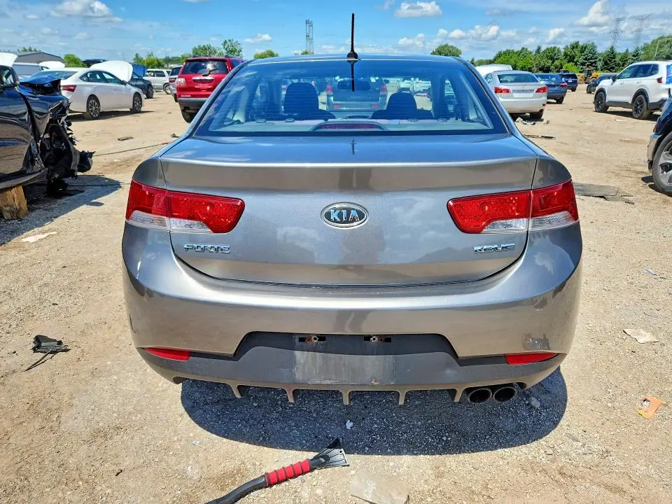 2013 KIA FORTE EX  