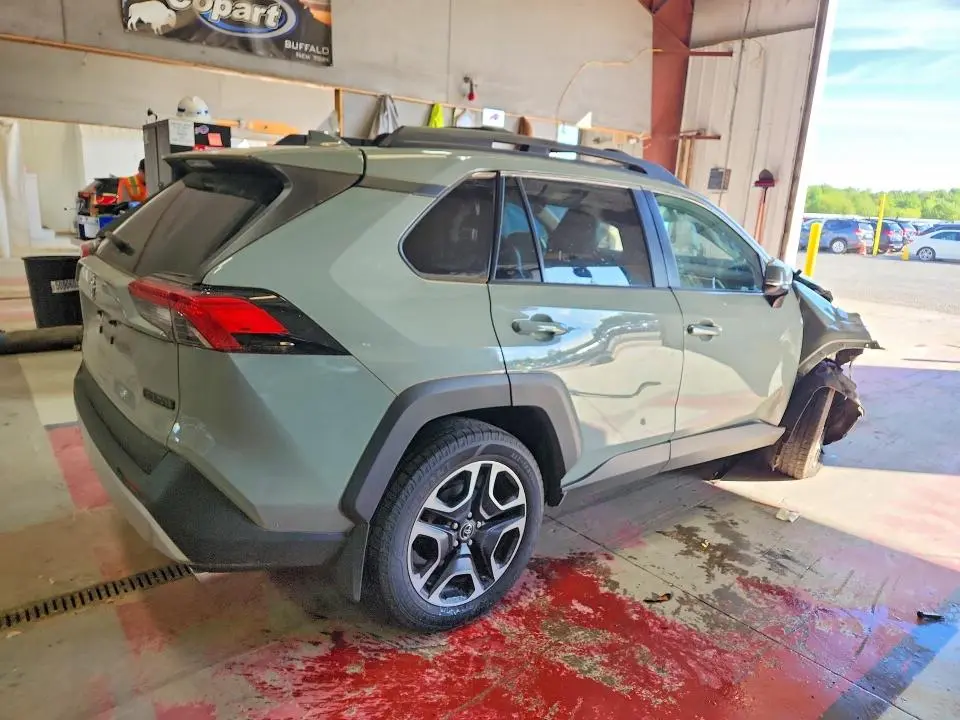 2019 TOYOTA RAV4 ADVENTURE  