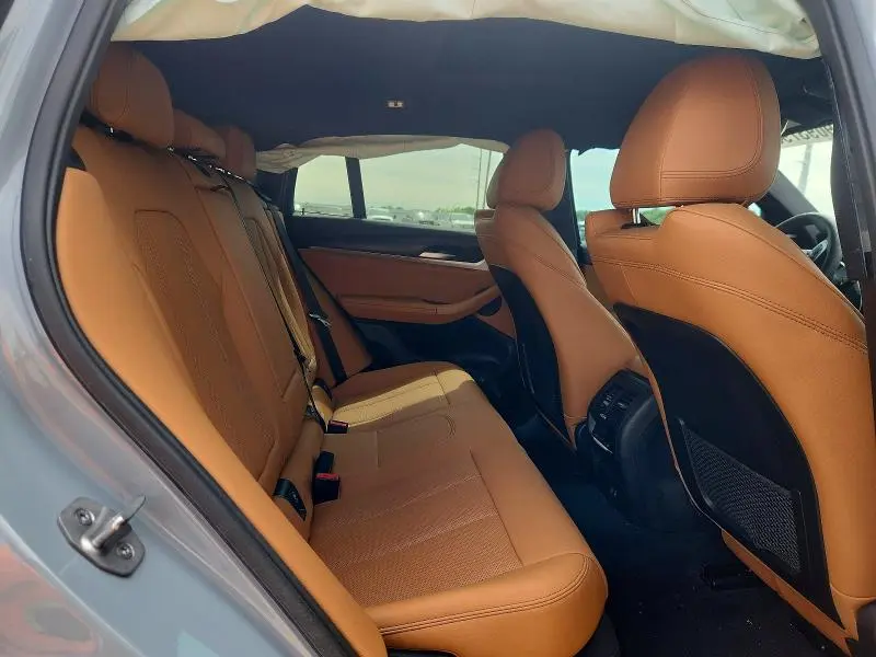 2024 BMW X4 XDRIVE30I  