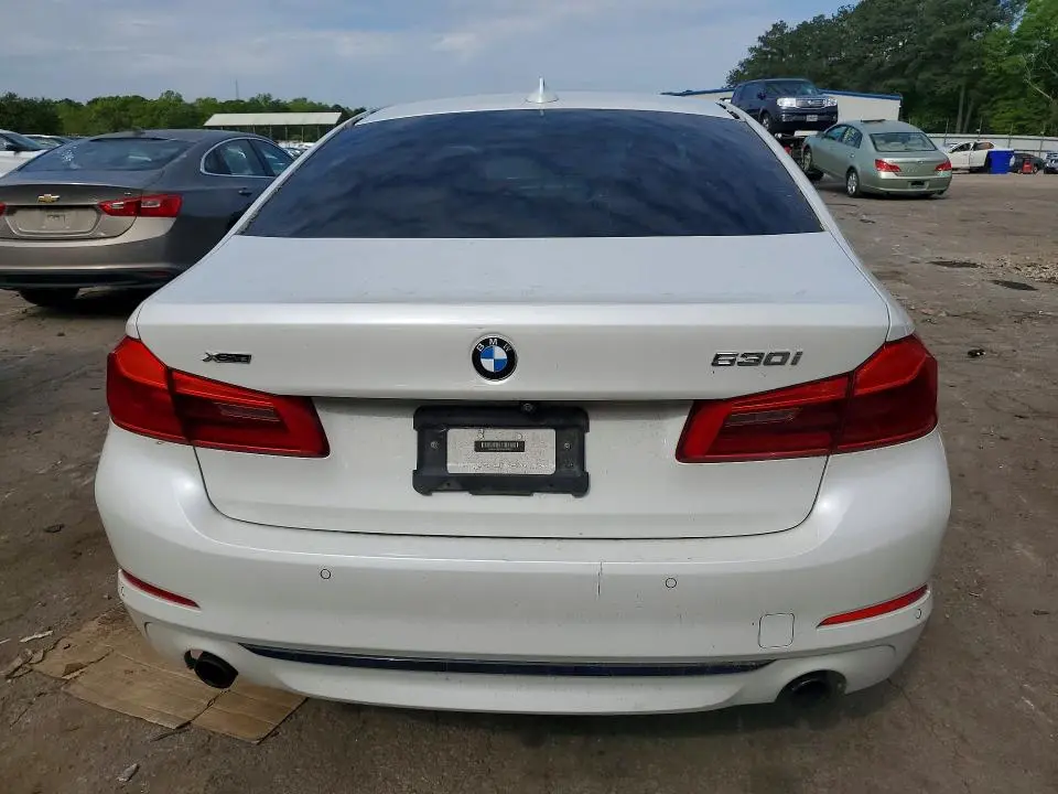 2019 BMW 530 XI  