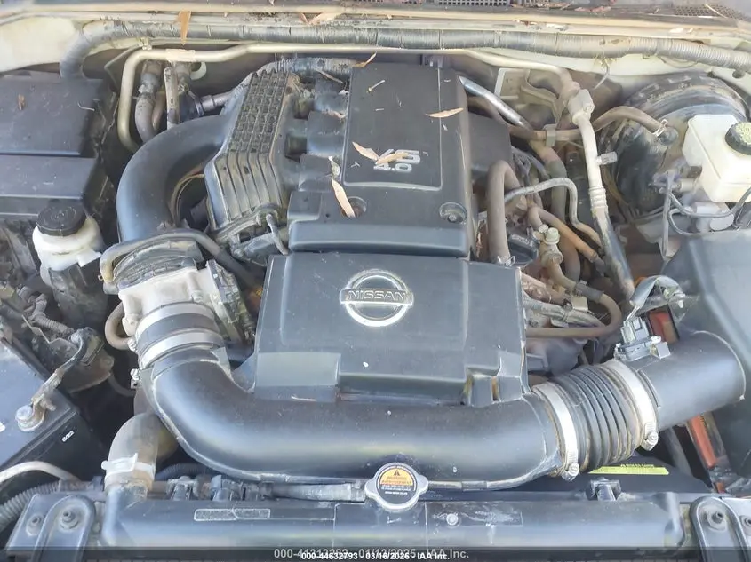2017 NISSAN FRONTIER SV