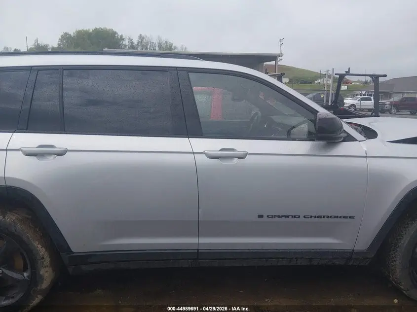 2022 JEEP GRAND CHEROKEE L ALTITUDE 4X4