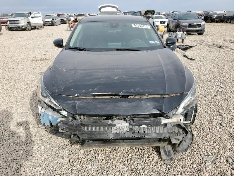 2021 NISSAN ALTIMA SV  