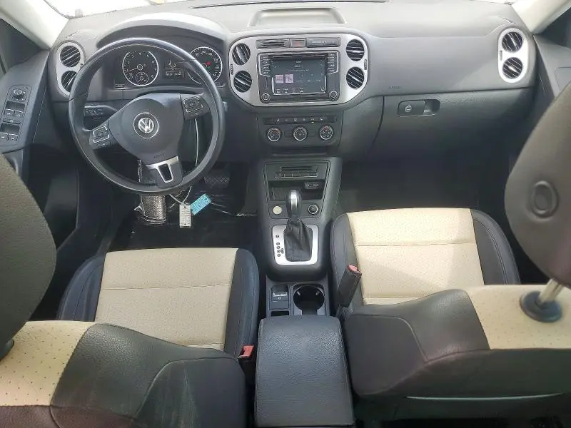 2017 VOLKSWAGEN TIGUAN WOLFSBURG  