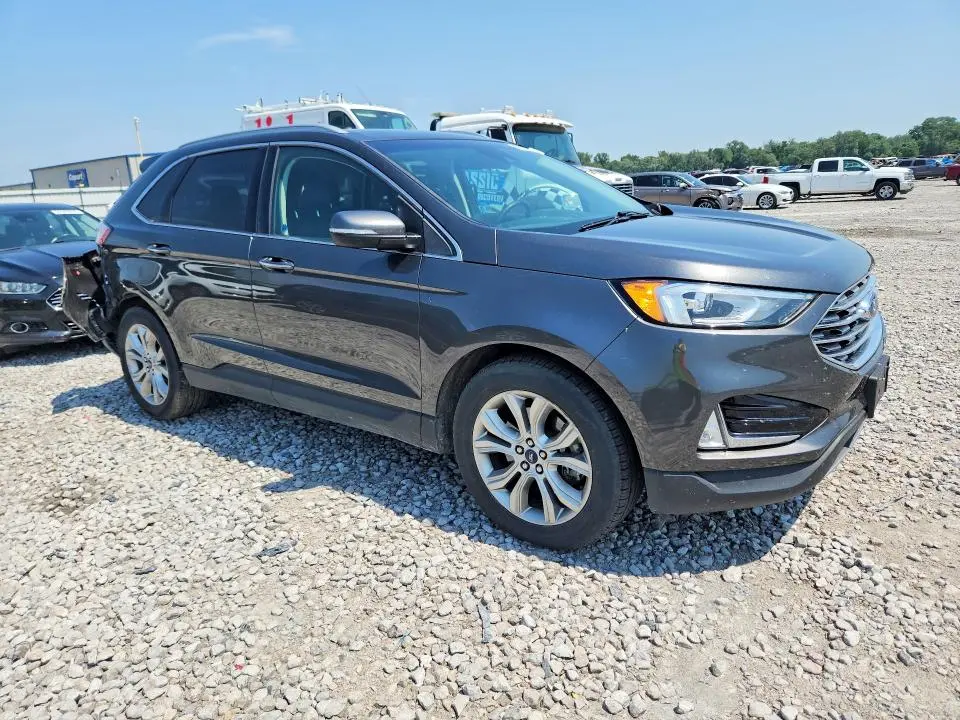 2019 FORD EDGE TITANIUM  