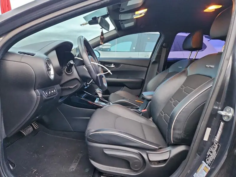 2021 KIA FORTE GT LINE  