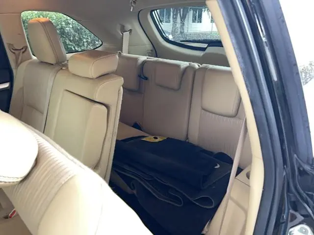 2019 TOYOTA HIGHLANDER LE PLUS  