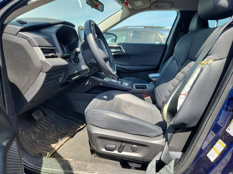 2024 MITSUBISHI OUTLANDER   