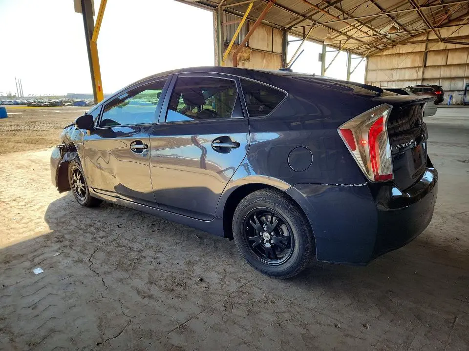 2014 TOYOTA PRIUS FOUR  