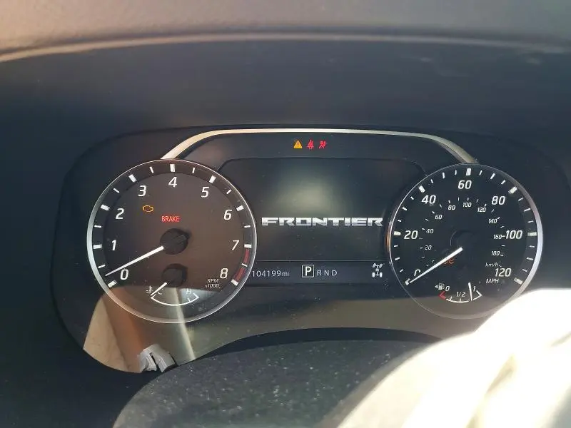 2022 NISSAN FRONTIER S  