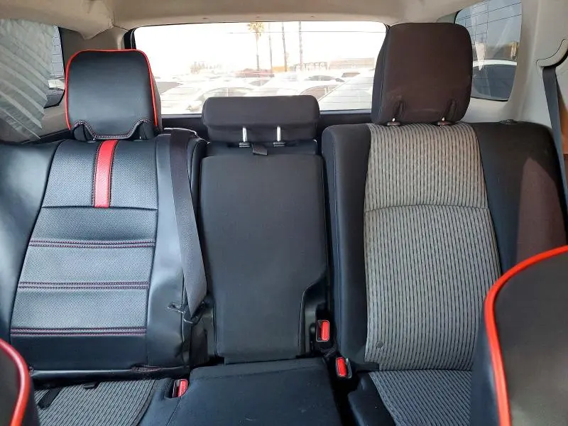 2016 TOYOTA 4RUNNER SR5  