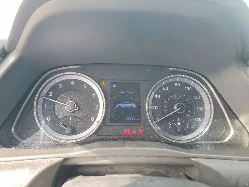2020 HYUNDAI SONATA SE  