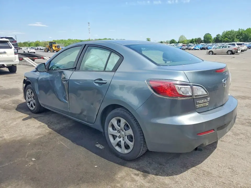 2013 MAZDA 3 I  