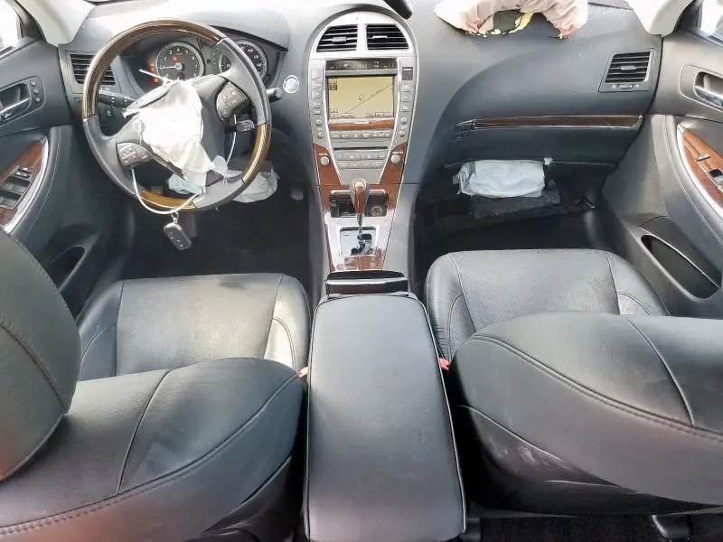 2011 LEXUS ES 350  