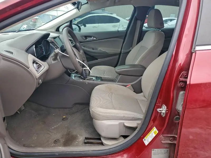 2017 CHEVROLET CRUZE LT  