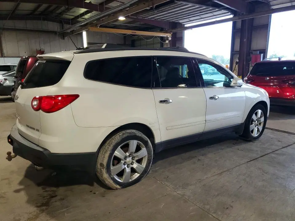 2011 CHEVROLET TRAVERSE LTZ  