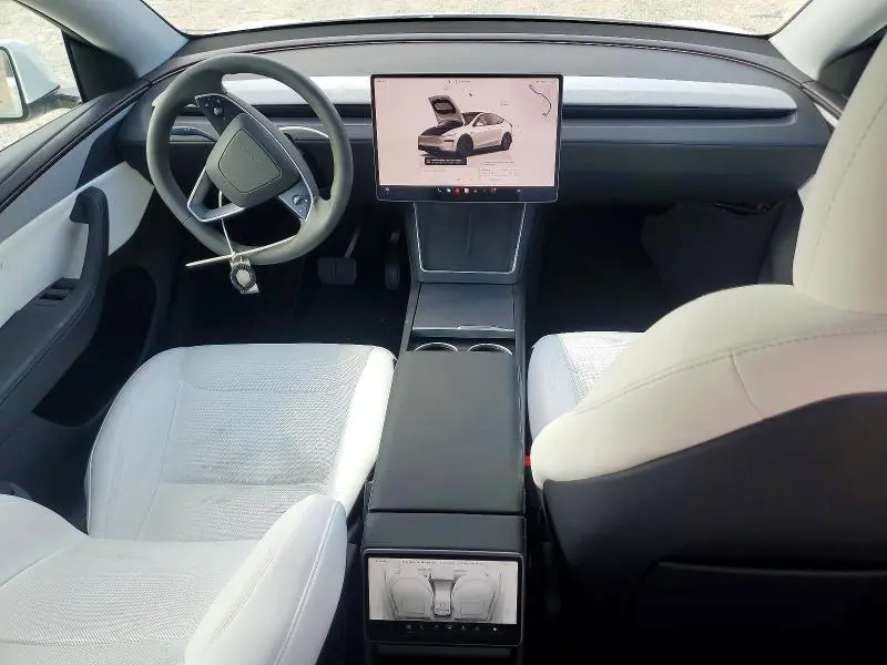 2026 TESLA MODEL Y   