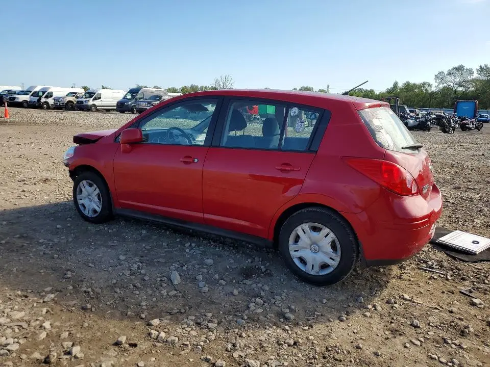 2011 NISSAN VERSA 1.8 S  