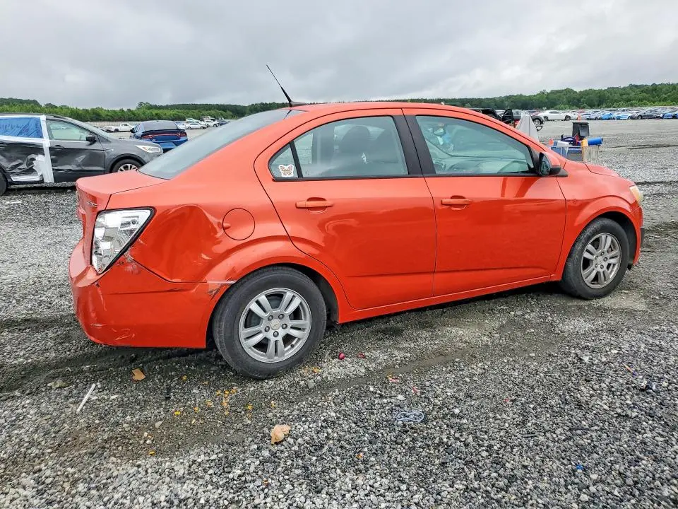 2012 CHEVROLET SONIC LS  