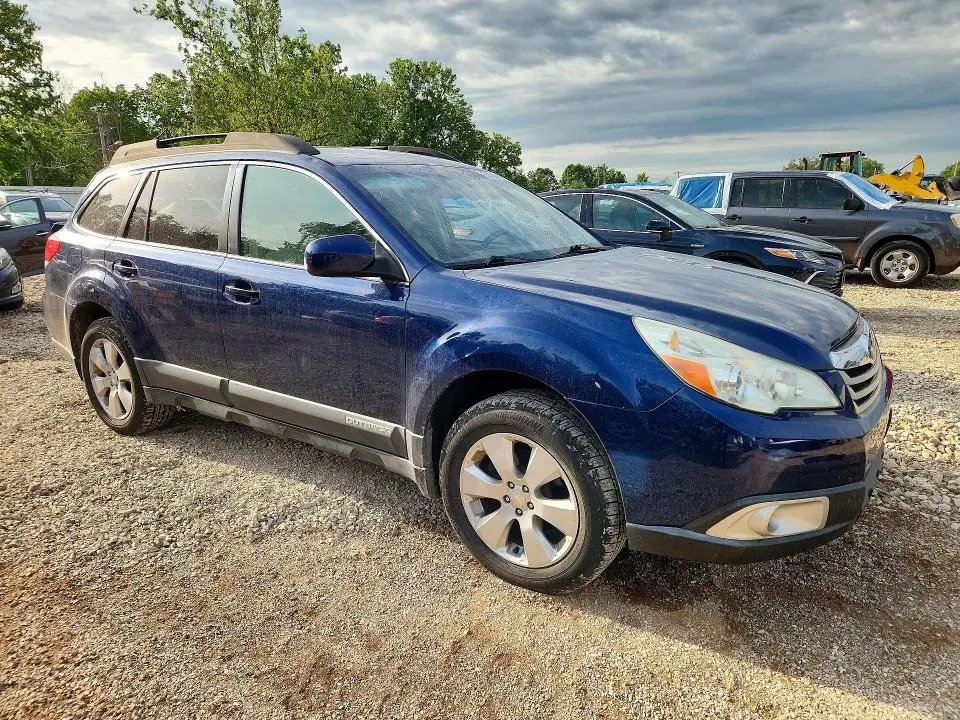 2010 SUBARU OUTBACK 2.5I PREMIUM  