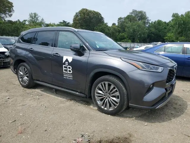 2021 TOYOTA HIGHLANDER PLATINUM  