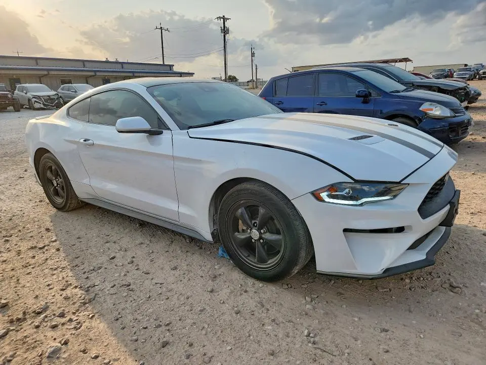 2020 FORD MUSTANG   