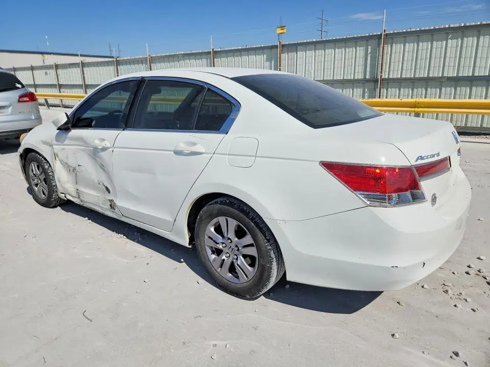 2011 HONDA ACCORD SE  