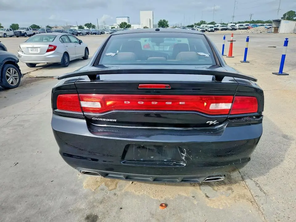 2014 DODGE CHARGER R  