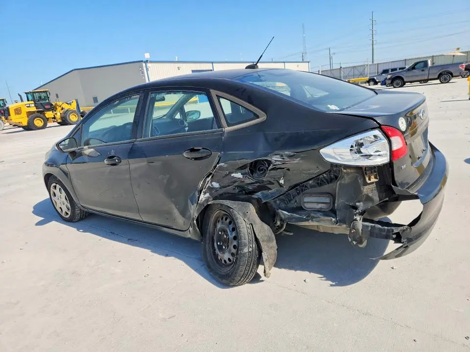 2013 FORD FIESTA SE  