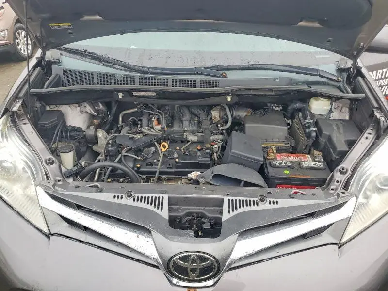 2020 TOYOTA SIENNA XLE 8-PASSENGER  