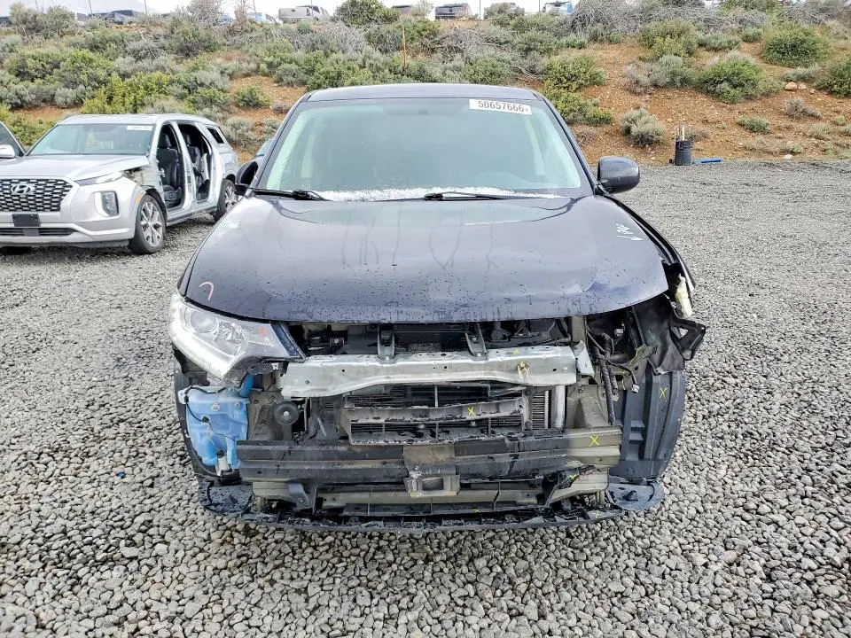 2018 MITSUBISHI OUTLANDER SE  