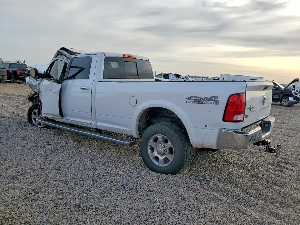 2017 RAM 2500 SLT  