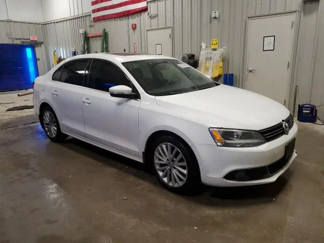 2013 VOLKSWAGEN JETTA TDI  