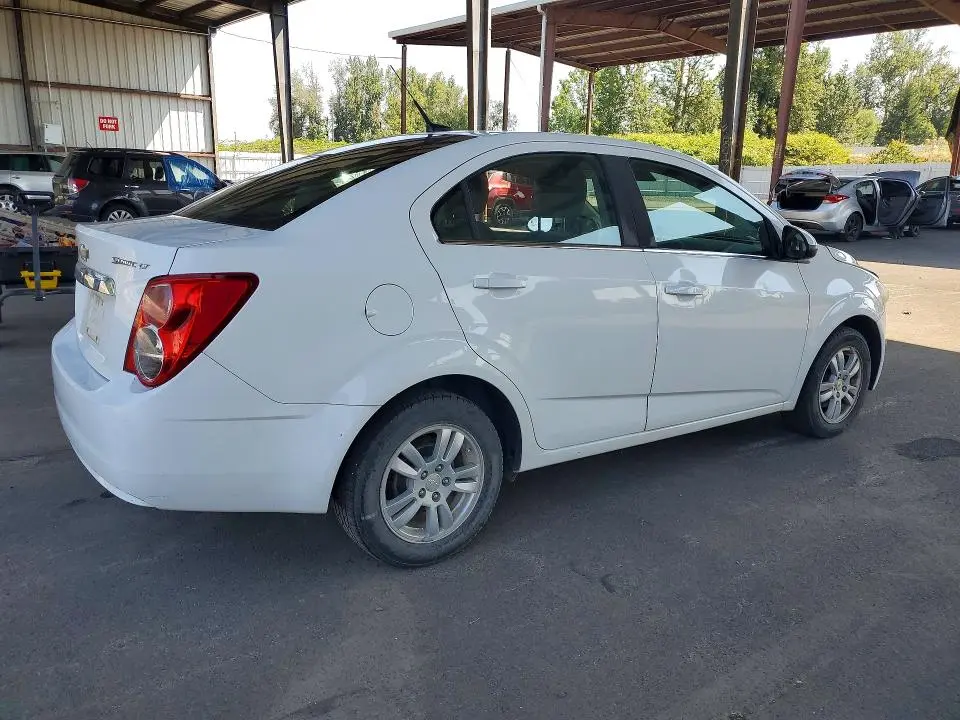 2014 CHEVROLET SONIC LT  