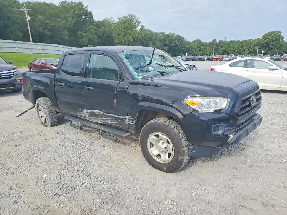 2020 TOYOTA TACOMA SR V6  