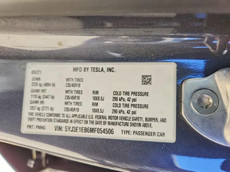 2021 TESLA MODEL 3   