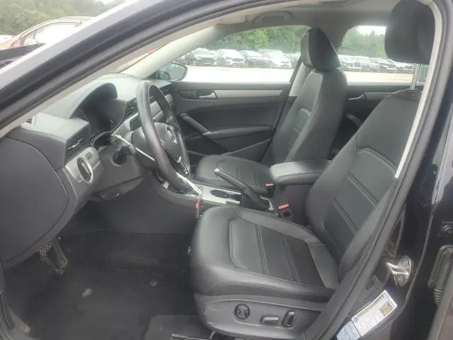 2021 VOLKSWAGEN PASSAT SE