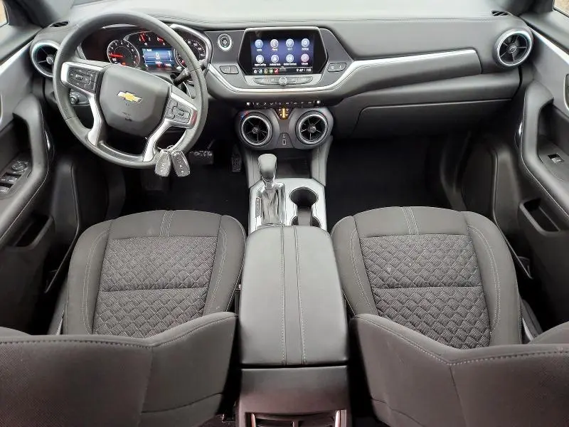 2021 CHEVROLET BLAZER 2LT  
